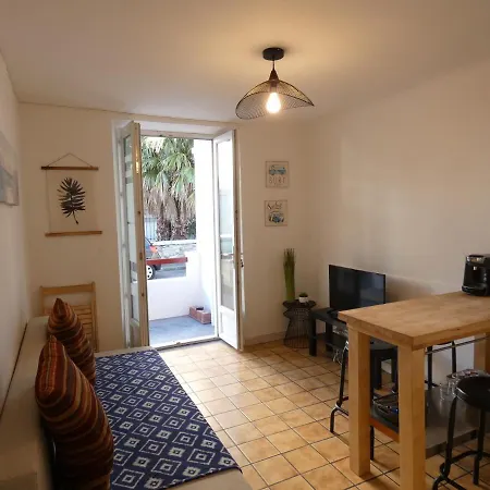 Charmant T2 Dans Le Tres Prise Quartier Beaurivage De Apartment Biarritz