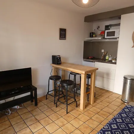 Charmant T2 Dans Le Tres Prise Quartier Beaurivage De Apartment *